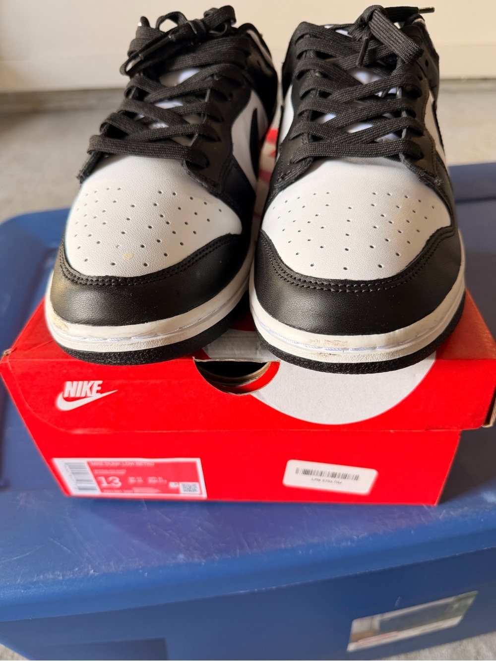Nike Men’s Low-Top Sneakers — Black and White